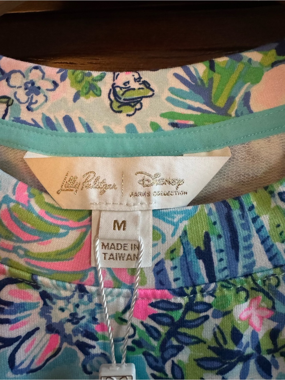 Lilly Pulitzer Disney Multicolor Tropical Floral Pullover Sweatshirt - Picture 4 of 4